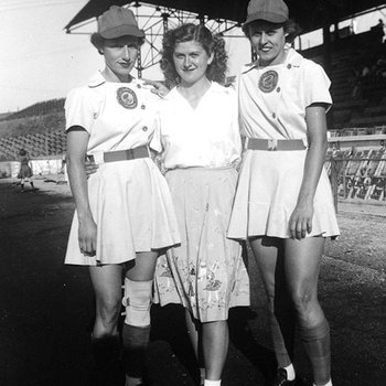 1945 - Betsy Jochum and Elizabeth "Lib" Mahon with a friend