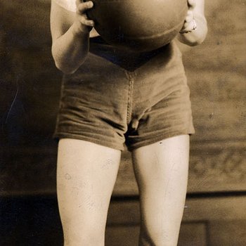 1942 - Elizabeth "Lib" Mahon