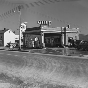 Gulf Gas Station. 3