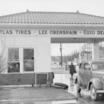Lee Obenshain Service Station, front view.