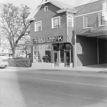 Mick or Mack "Cash Talks" grocery store, Harrisonburg, Va. 2