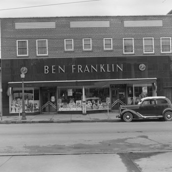 Storefront view of Ben Franklin Arts and Crafts Store, Woodstock, Va. 3