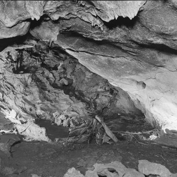 Melrose Caverns, inside view, Rockingham County, Va. 4