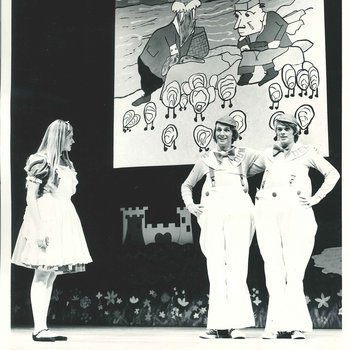 Alice in Wonderland Image 3