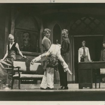 Count Dracula Image 2