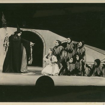 The Wizard of Oz Image 2
