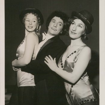 Cabaret Image 6