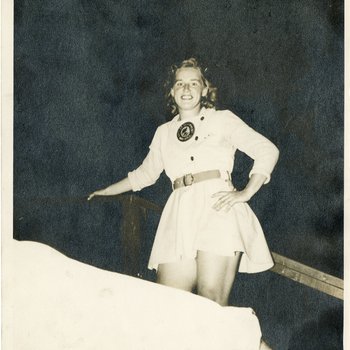 1946, 05 - Jean Faut at Playland Park
