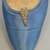 Shoes, blue satin dress pumps, 1958, detail of shoe clip