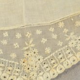 Engageantes, white cotton mull with pointed cuffs, 1845-1865, close detail of cuff