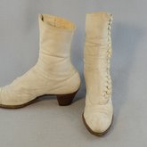 Boots, white canvas high-buttoned, 1915, side and front view