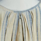 Dress, blue and white striped linen, homespun, c. 1800, detail of neckline pleats