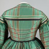 Dress, green silk plaid, 1850s, detail of bodice back