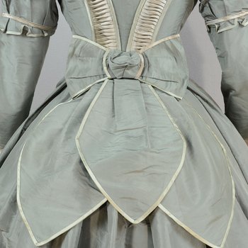 Dress, sage silk taffeta with belt, c. 1870, detail of bow