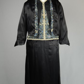 Suit, black silk satin with matching jacket, embroidered and beaded, 1920s, front view