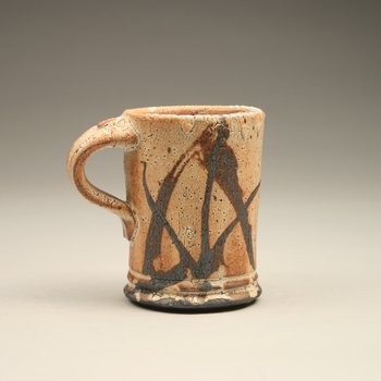 Gas-fired black clay mug