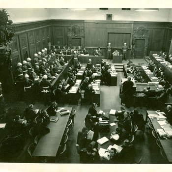 Photo 1905 - General Court Scene