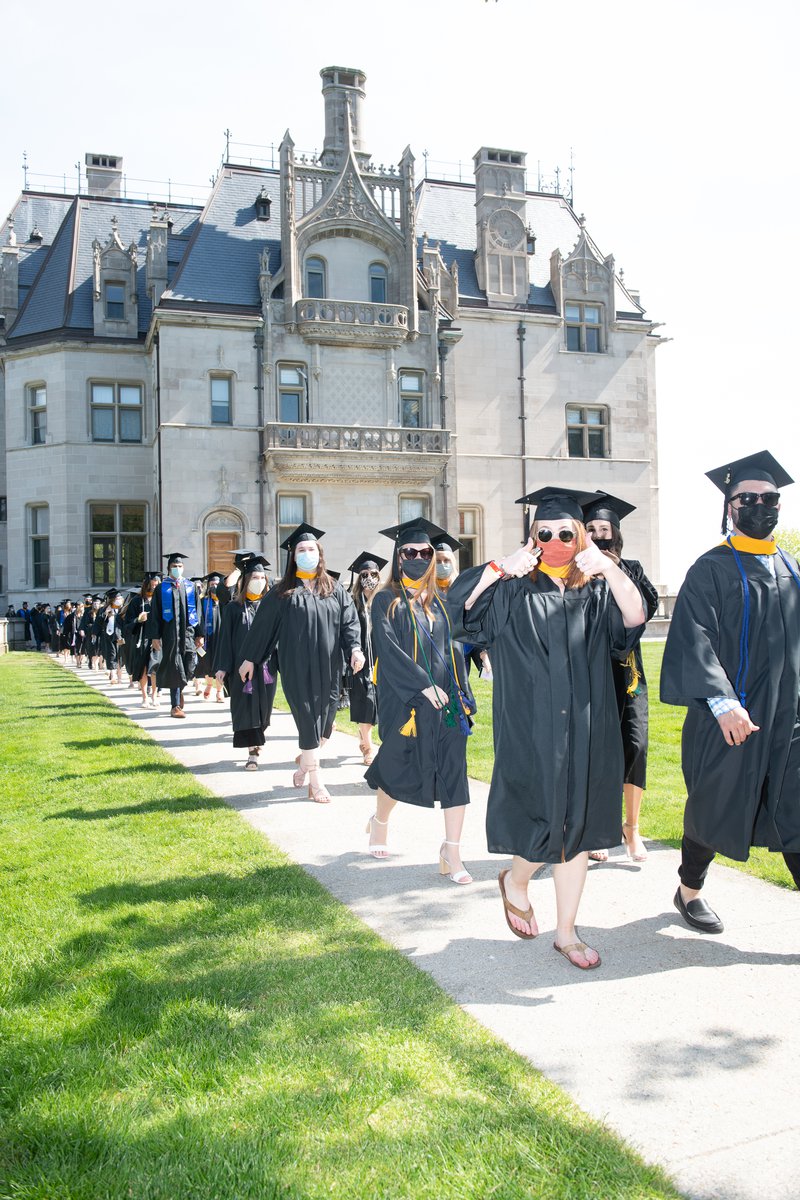 2021MayMaskedCommencementProcession.jpg