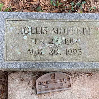 Hollis Moffett