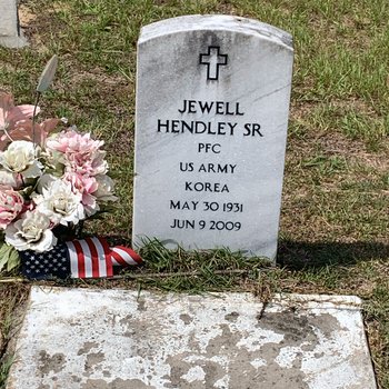 Jewell Hendley Sr.
