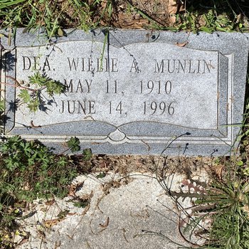 Deacon Willie A. Munlin