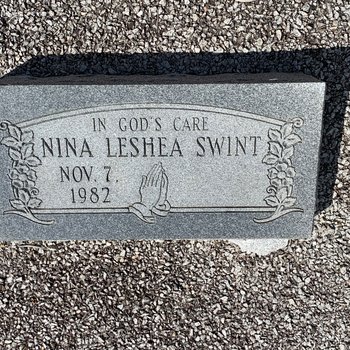 Nina Leshea Swint