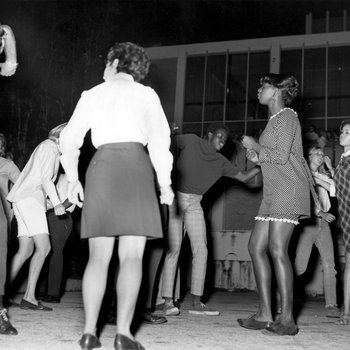 Students at the Spring Syndrome Dance
