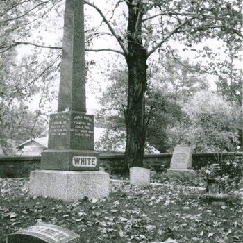 White Lot in Oak Hill Cemetery Battle Creek, Mich
