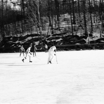 Ice Hockey on College Lake, January 1978 3