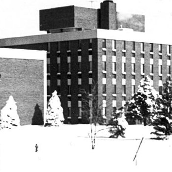 Benton/Stadler Halls - Snow, C. 1980s 35