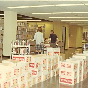 Thomas Jefferson Library - Students Unloading Books 199