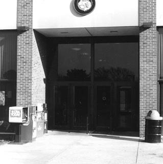 University Center Entrance 495