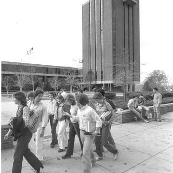 Tower - Students - Social Sciences and Business Building , C. Early 1980s 659