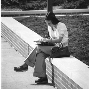Quadrangle - Students, C. 1970s 661