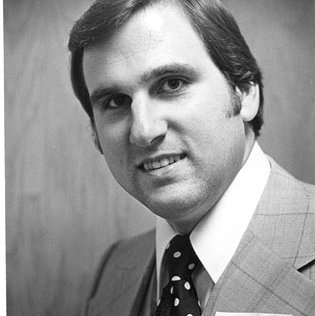 Alumni - Tom Mayer 1968 Graduate - Alumni Association President, 1977 674