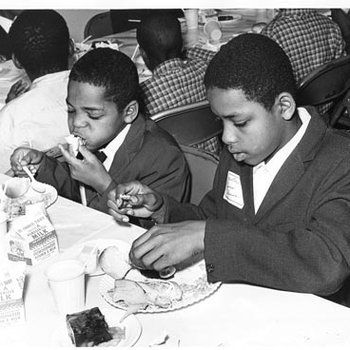 Thanksgiving Dinner Sponsored by Freshman Class, 1967-1968 1163