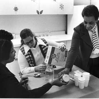 UMSL Downtown Nutrition Education Program - Marion Mcgee, C. 1970s 1209