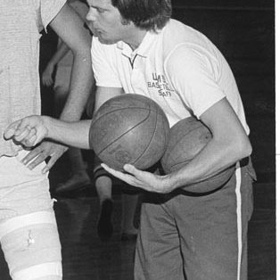Dan Wall, UMSL Basketball, C. 1970s 1819