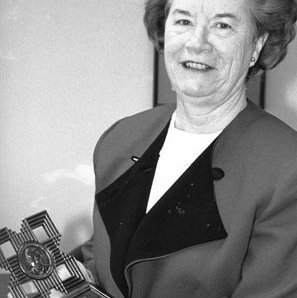 Chancellor Blanche Touhill Holding Anderson Award for Best Business\Education Partnership, C. 1991 2593