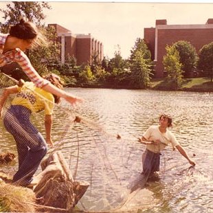 Bugg Lake, Biology Students, C. 1970s 2633