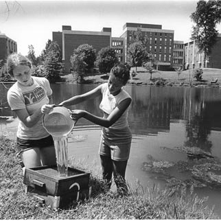 Bugg Lake, Biology Students, C. 1970s 2640