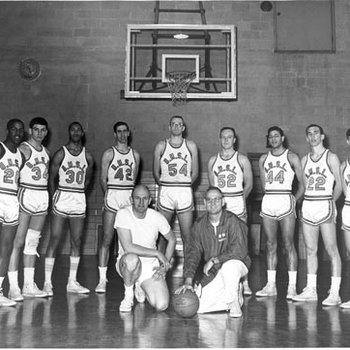 Basketball Team, C. 1966-1967 2980