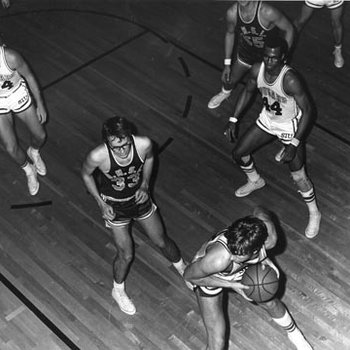 Basketball Team, C. 1968-1969 2984