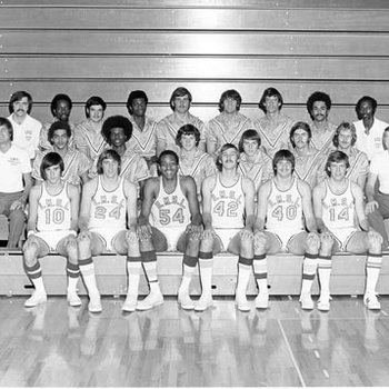 Basketball Team, C. 1974-1975 2999