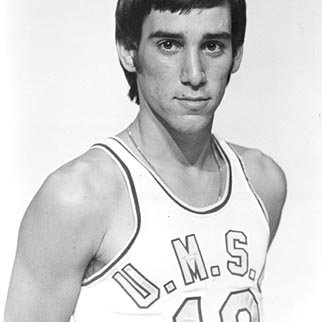 Basketball - Bobby Bone C. 1974-1975 3000