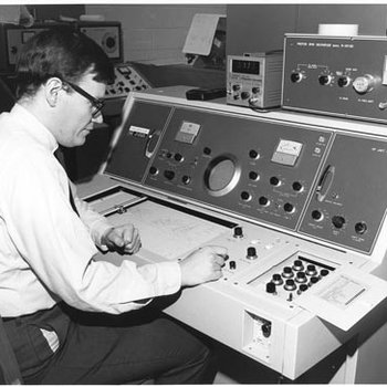 David Larsen, Chemistry - Spectrometer, C. 1960s-1970s 3378
