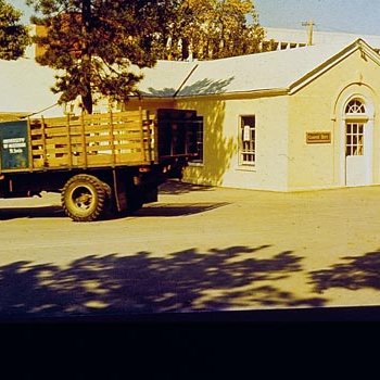 Changing House, C. 1970s 3635