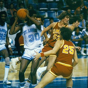 Basketball/Sports, 1970s 3872
