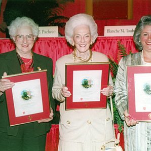 Chancellor's Report to the Community; Distinguished Service Award Recipients: Anna Beck; Norma Stern; Terri Shores 4722