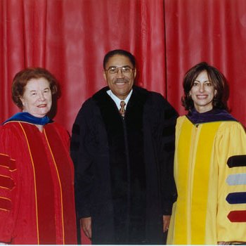 Commencement;  Touhill; Bill Clay, Connie Silverstein 4879
